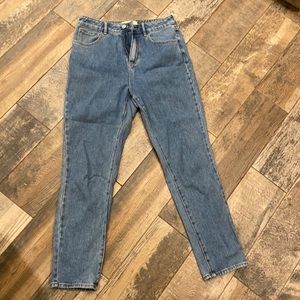 Pac Sun. Mom Jeans.